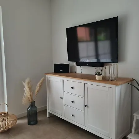 Im Werder -fuer Monteure Nicht Geeignet-