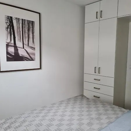 Im Werder -fuer Monteure Nicht Geeignet- Appartement *