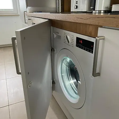 Im Werder -fuer Monteure Nicht Geeignet- * 策勒